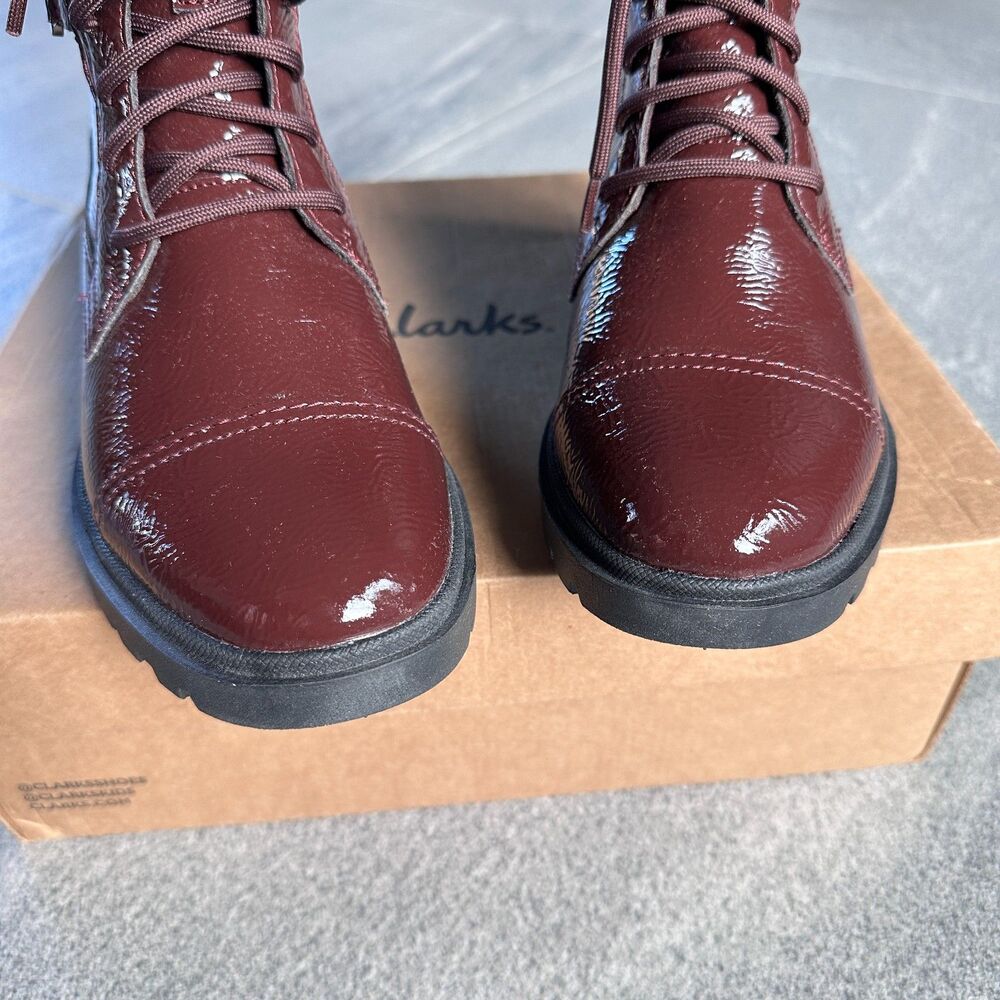 NIB Clarks Calla Dance Lace-Up Buckled Boots Side Zip Burgundy Patent Women's 7W - Picture 10 of 12